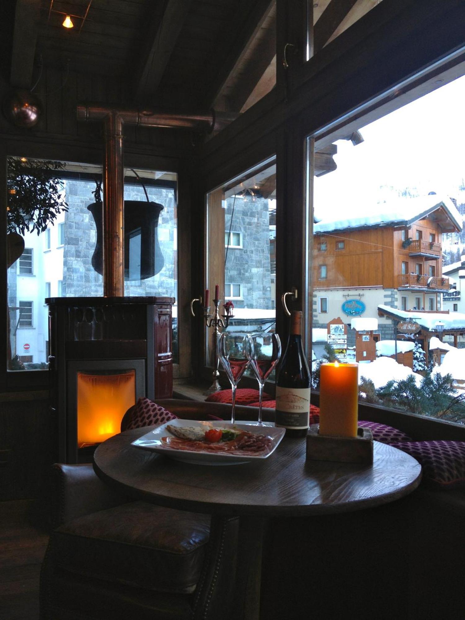 Hotel Punta Maquignaz بيريوِل تْشيرفينيا المظهر الخارجي الصورة